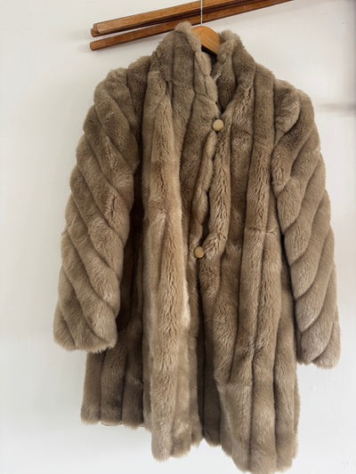 80s Fur Coat - USA VTG