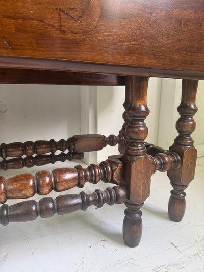 Vintage Drop-Leaf Table