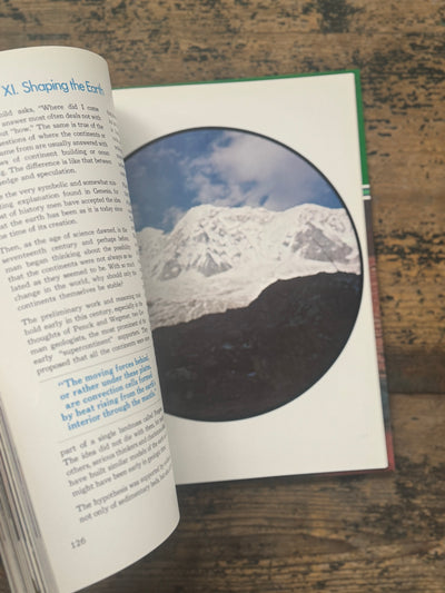 1973 The Ocean World Of Jacques Cousteau Vol 11 Book