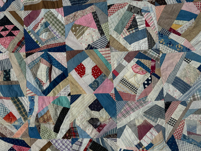 Vintage Handmade Quilt - Blue Trim