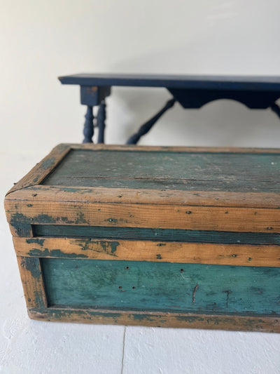 Antique Wood Chest - Turquise - Diamonds & Rust