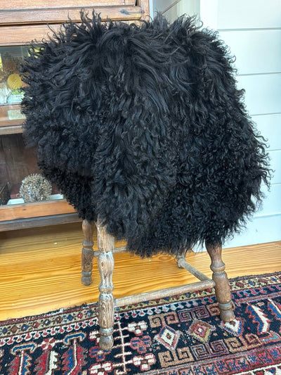Sheep Skin - Black - Diamonds & Rust