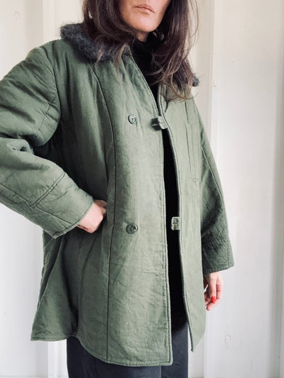 Vintage 1990s Hungarian Quilted Army Liner - Diamonds & Rust