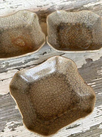 Vintage Ceramic Dish Set of Three - Stone - Diamonds & Rust