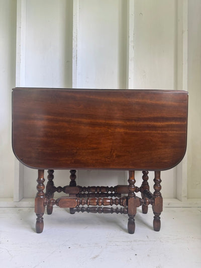 Vintage Drop - Leaf Table - Diamonds & Rust