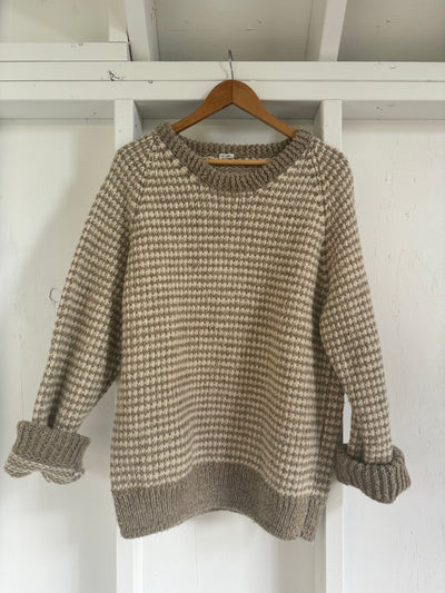 Vintage Hand Knit Sweater - Oatmeal + Ivory - Diamonds & Rust