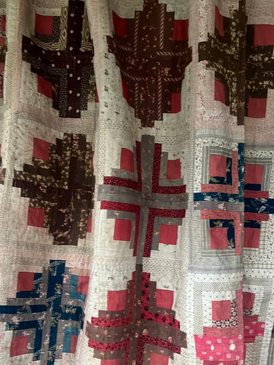 Vintage Handmade Quilt - Log Cabin - Diamonds & Rust