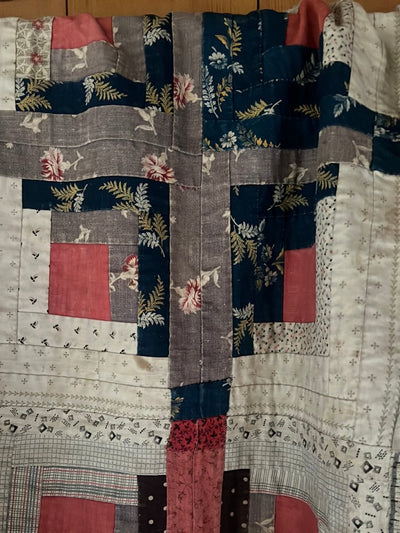 Vintage Handmade Quilt - Log Cabin - Diamonds & Rust