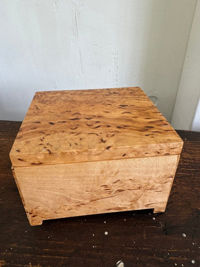 Vintage Wood Box - Diamonds & Rust