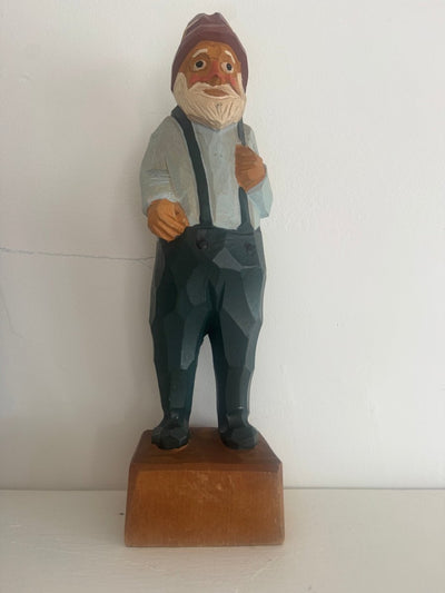VTG 12" Wooden Fisherman - Brown Hat - Diamonds & Rust