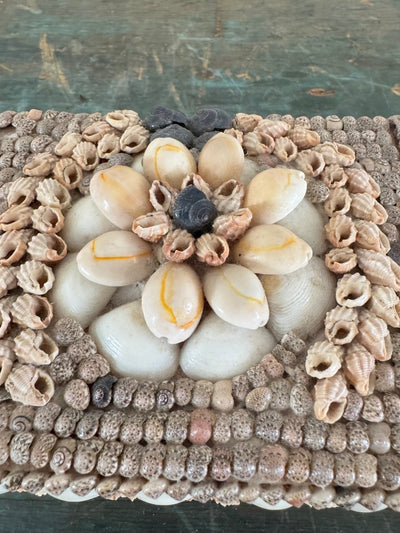 VTG Shell Encrusted Box - Diamonds & Rust