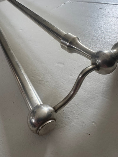 VTG Towel Bar Rack - Diamonds & Rust