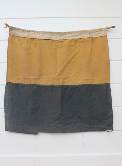 Nautical Signal Flag: K: Kilo - Diamonds & Rust