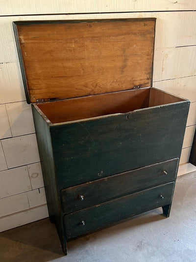 Antique Blanket Chest - Diamonds & Rust