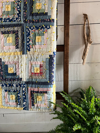 Vintage Log Cabin Quilt