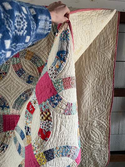 Vintage Double Wedding Ring Quilt
