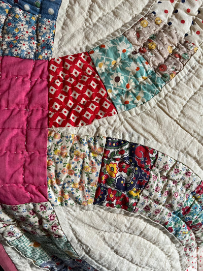 Vintage Double Wedding Ring Quilt