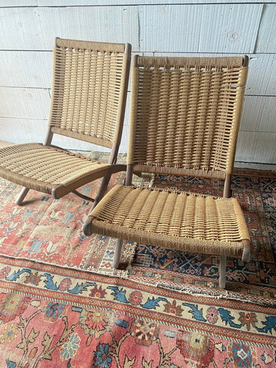 MCM Hans Wegner Style Rope Folding Chairs - Diamonds & Rust