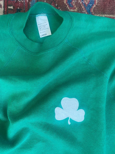 Vintage Green Shamrock Crewneck - Diamonds & Rust