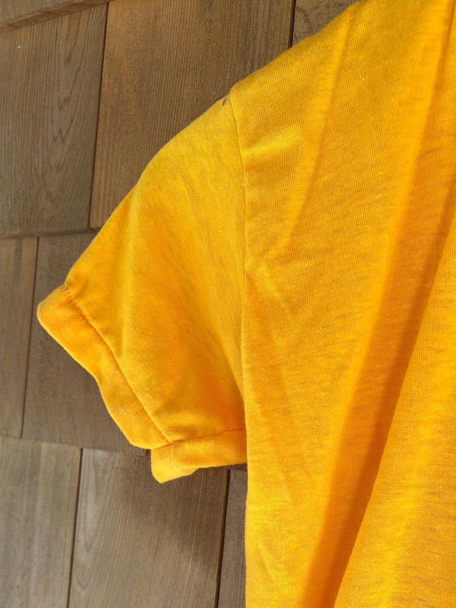 1980s Dead Stock Single Stitch Tee - Yellow - Diamonds & Rust