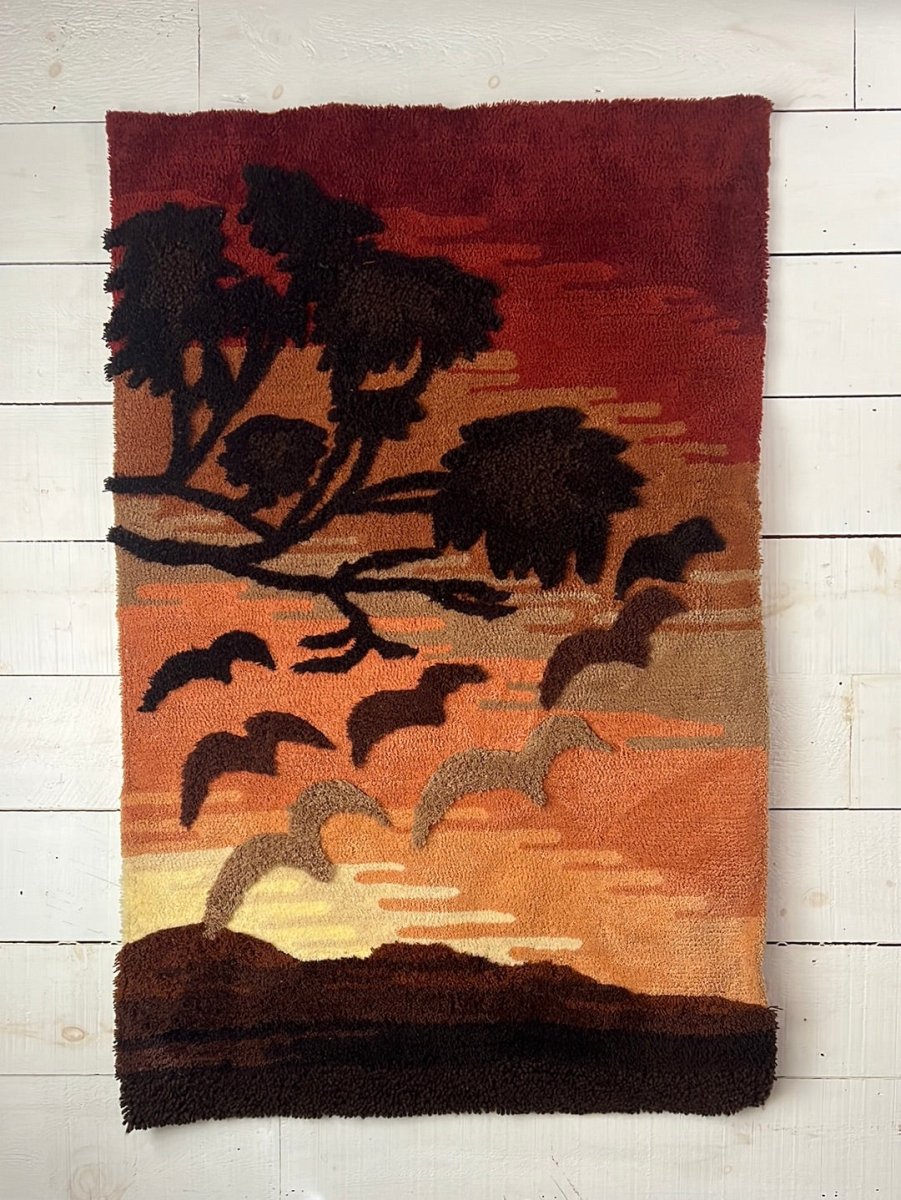 1980s Vintage Seagull Wall Hanging - Diamonds & Rust