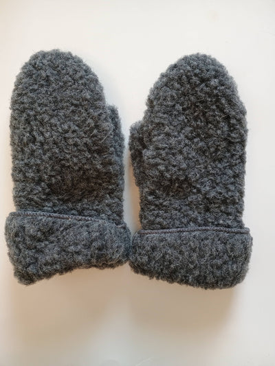 Warm 100% Wool Winter Mittens, All Natural: Cream