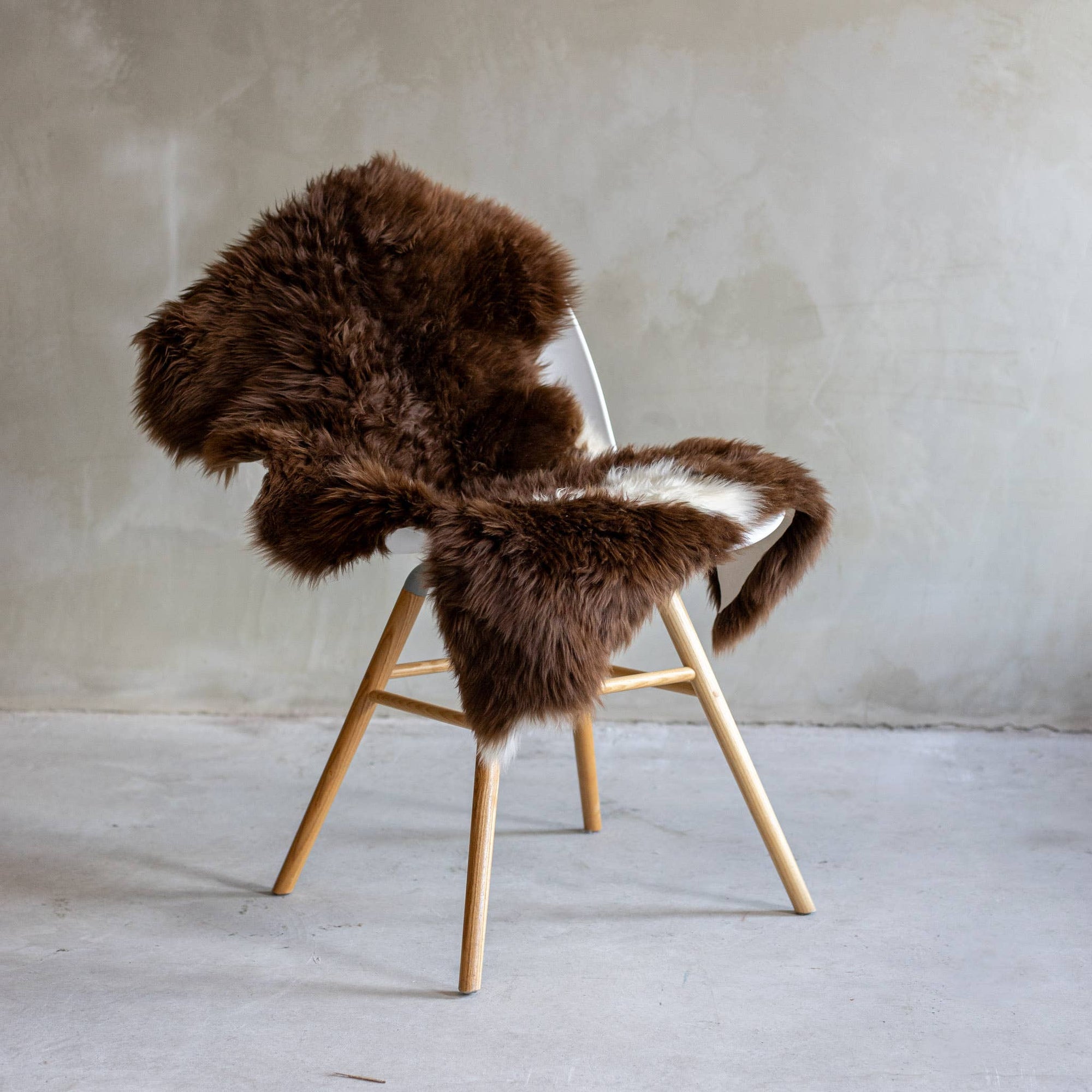 Texel Sheepskin | Natural Spotted | Dutch Wool | 4 Sizes: GR S