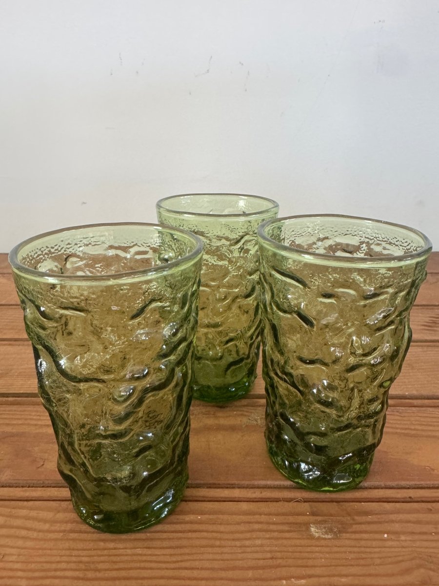 3 x MCM Olive Crinkle Glass Glasses - Diamonds & Rust