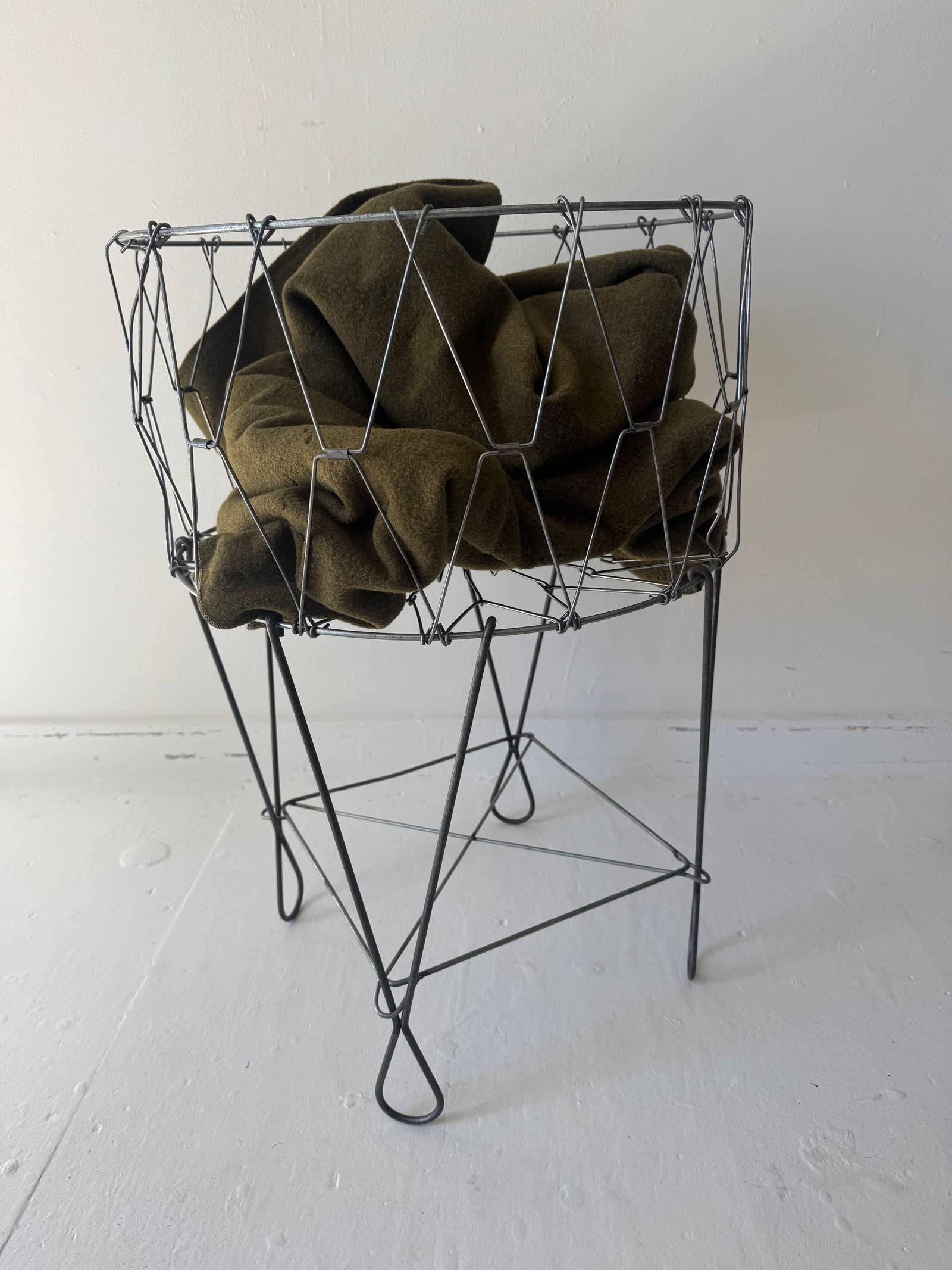 Antique Collapsible Laundry Hamper 19"