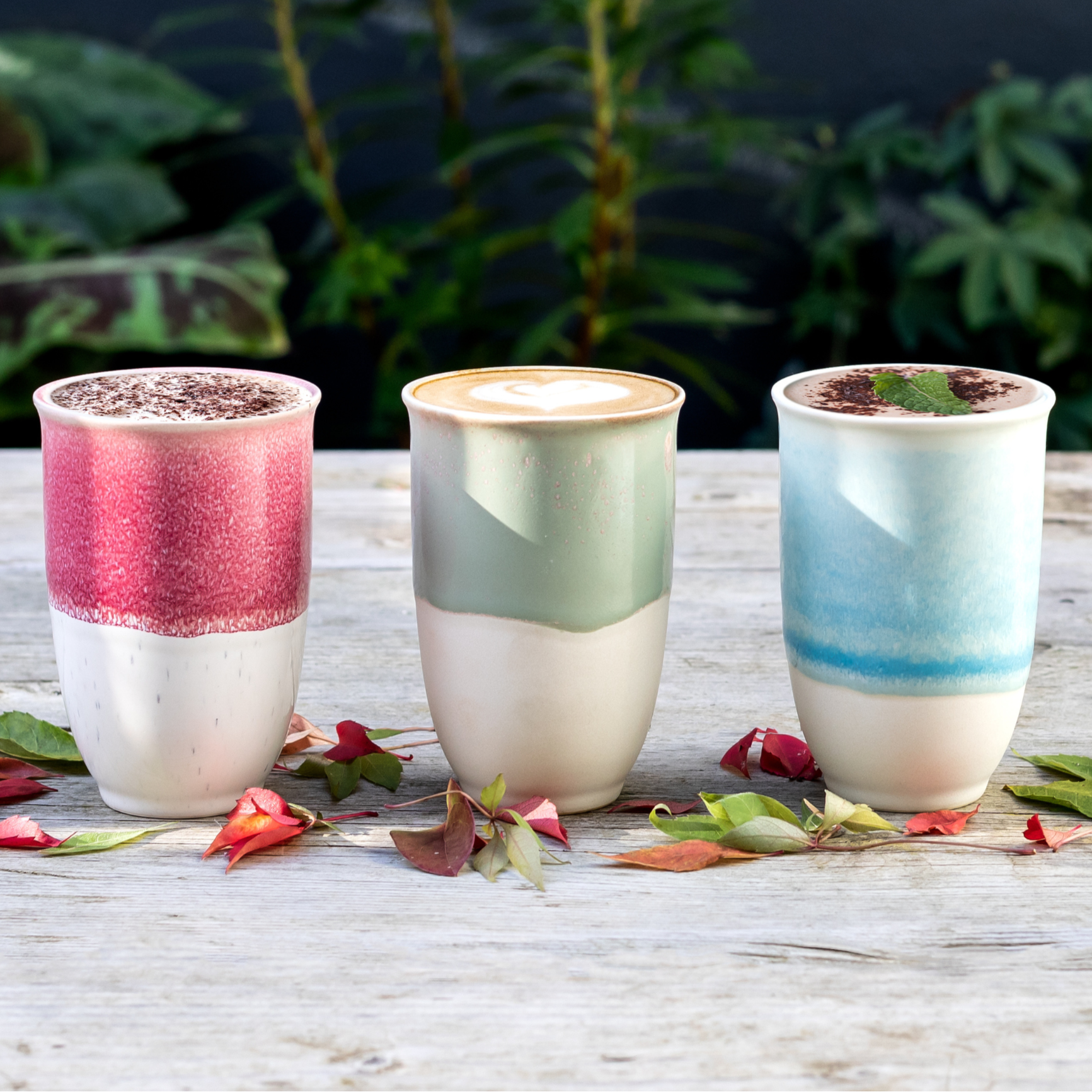 Lagoon Ceramic Coffee Cup – 12oz with Lid & Sleeve