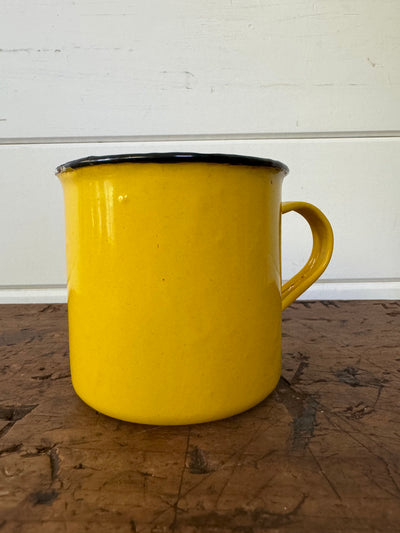 Vintage Enamel Mug 14oz Yellow