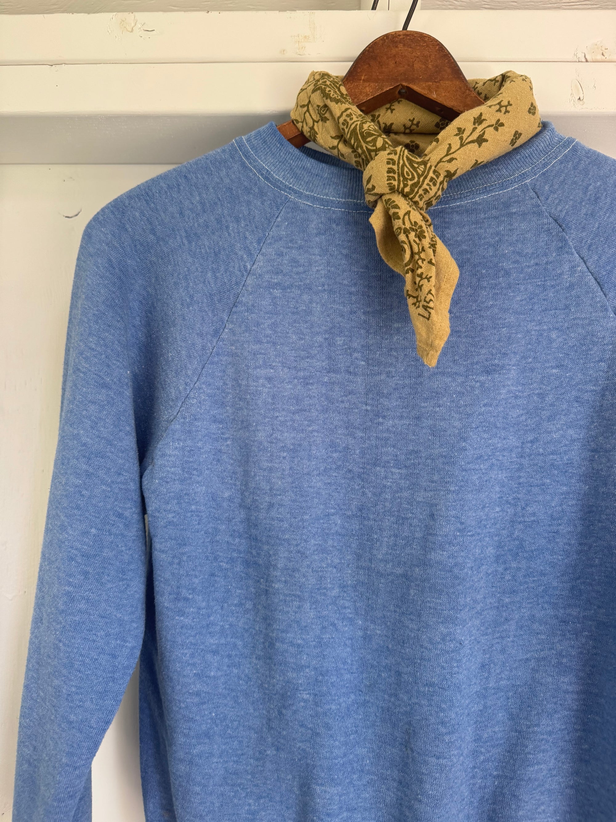 Vintage Crewneck Raglan - Heathered Blue