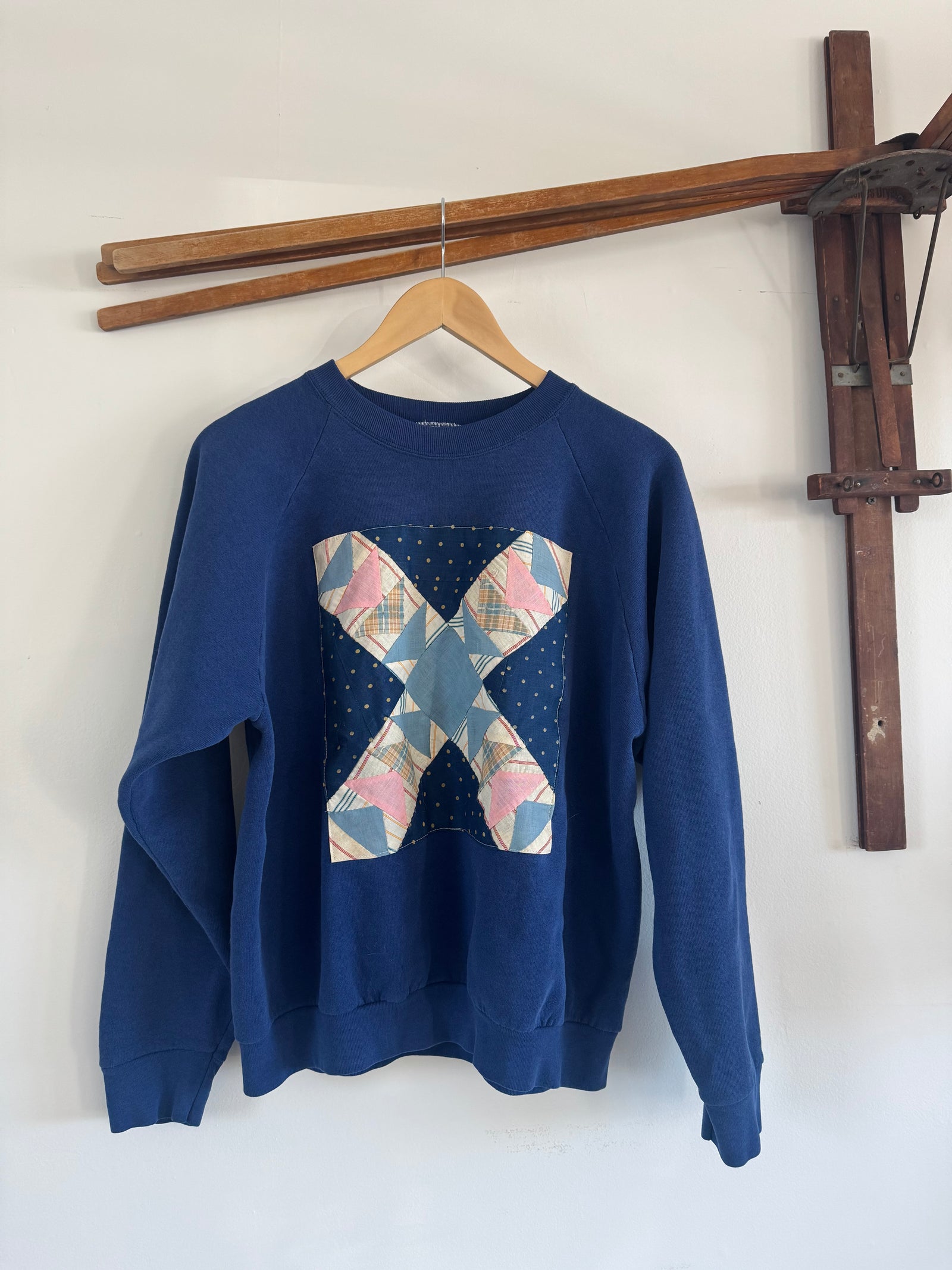 VTG Quilt Patch Navy Blue Raglan