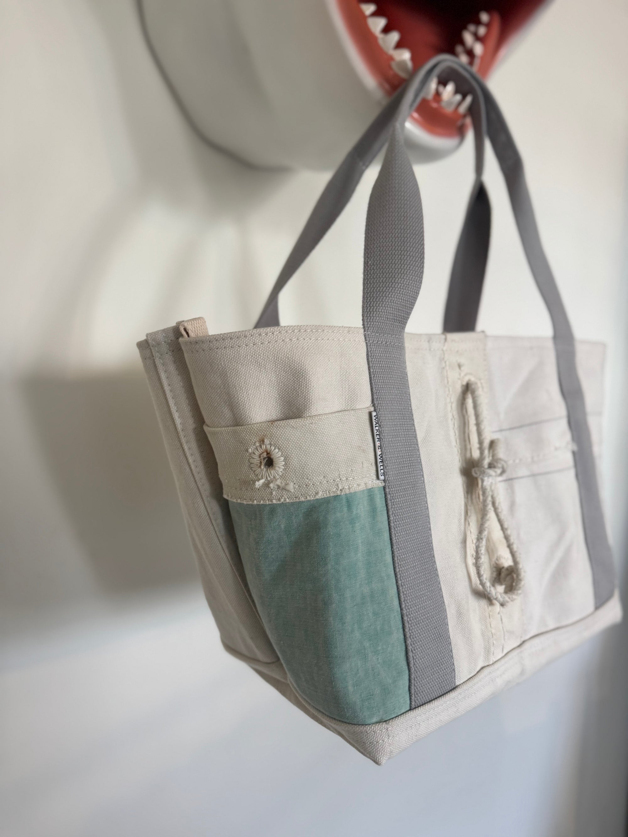 W&W AUTHENTIC TOTE BAG #180