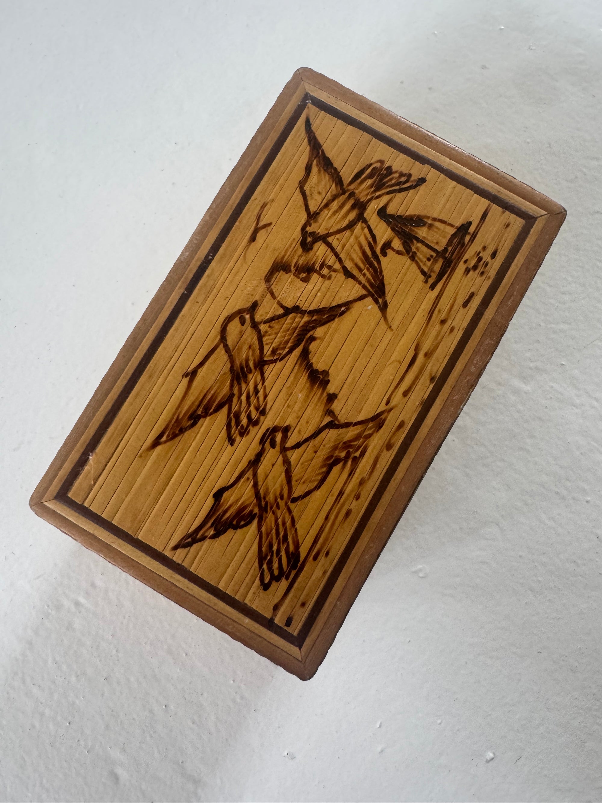 VTG Seagull Wood Box - Carved