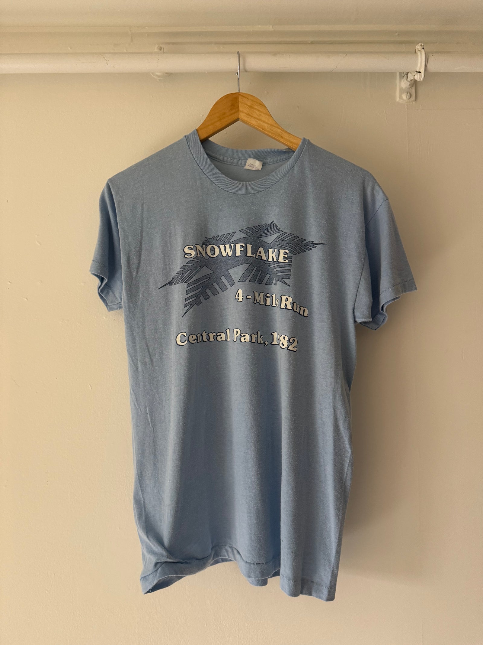 VTG Snowflake 4 Mile Run Tee