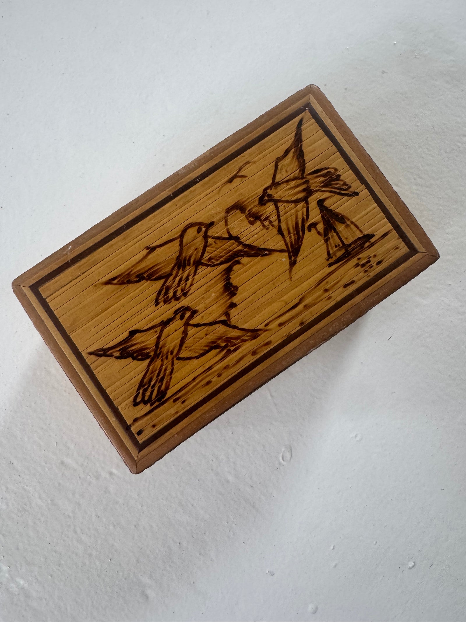 VTG Seagull Wood Box - Carved