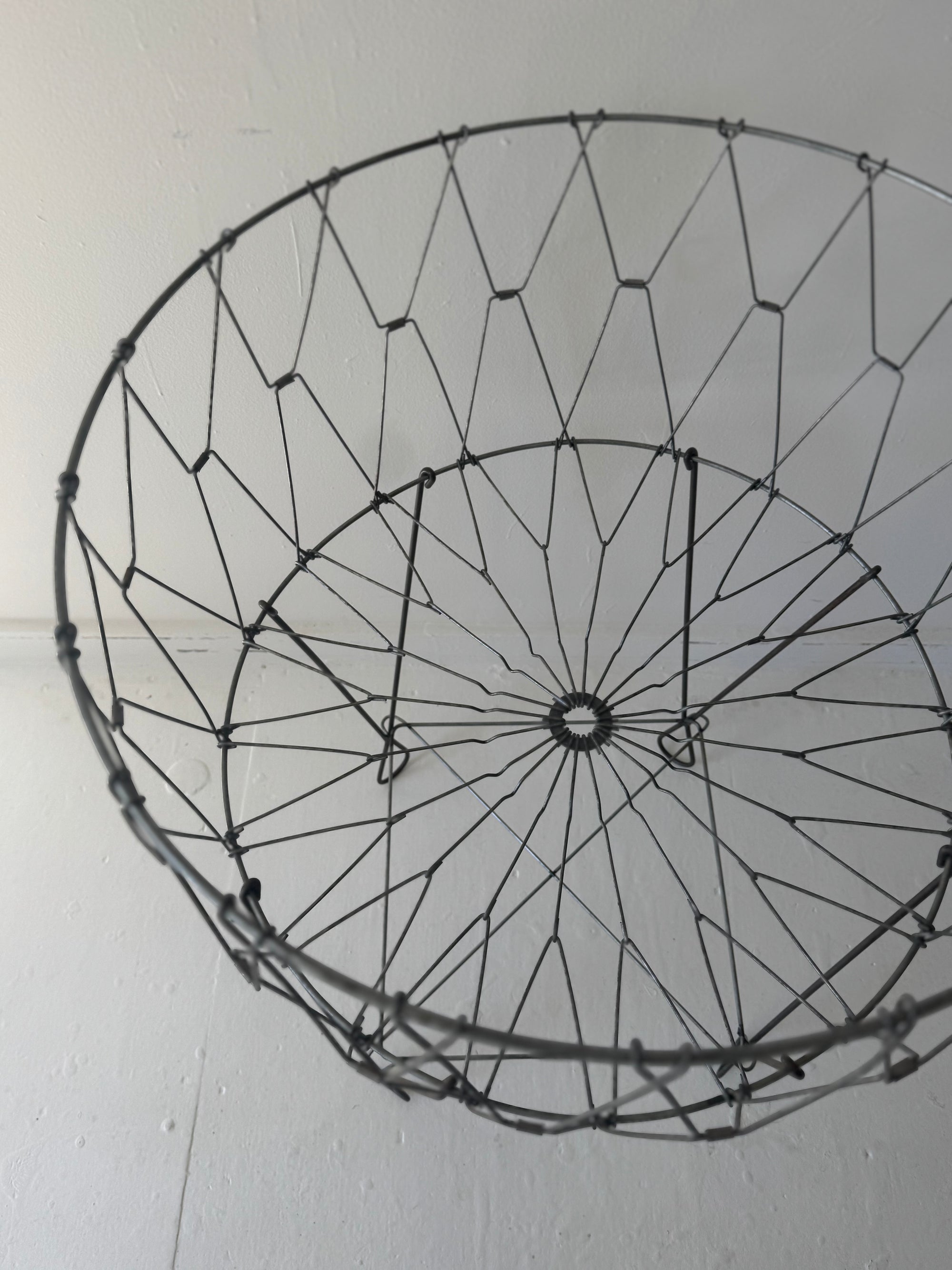 Antique Collapsible Laundry Hamper 22"