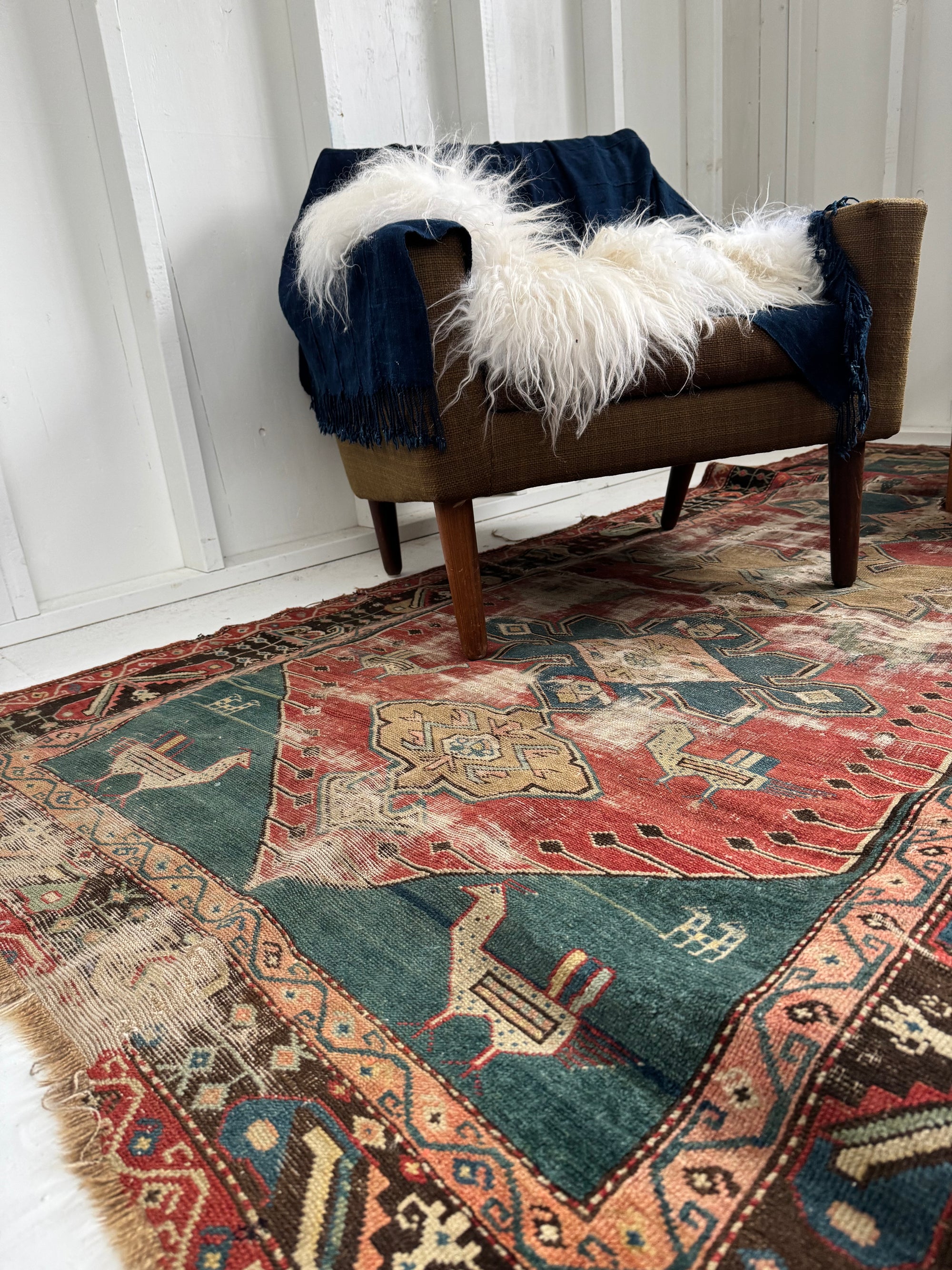 Vintage Worn In Rug - Brown Border