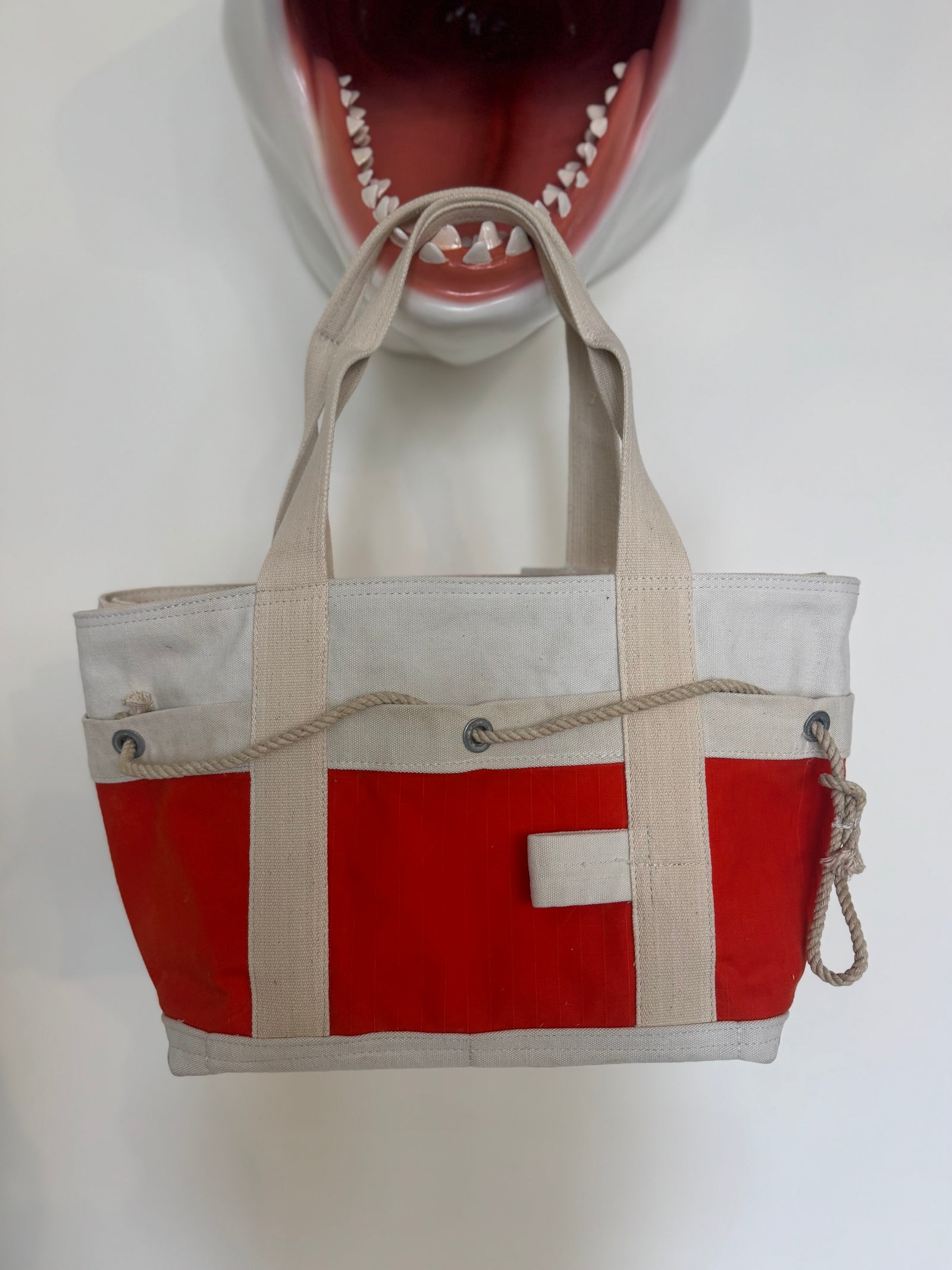 W&W AUTHENTIC TOTE BAG #177