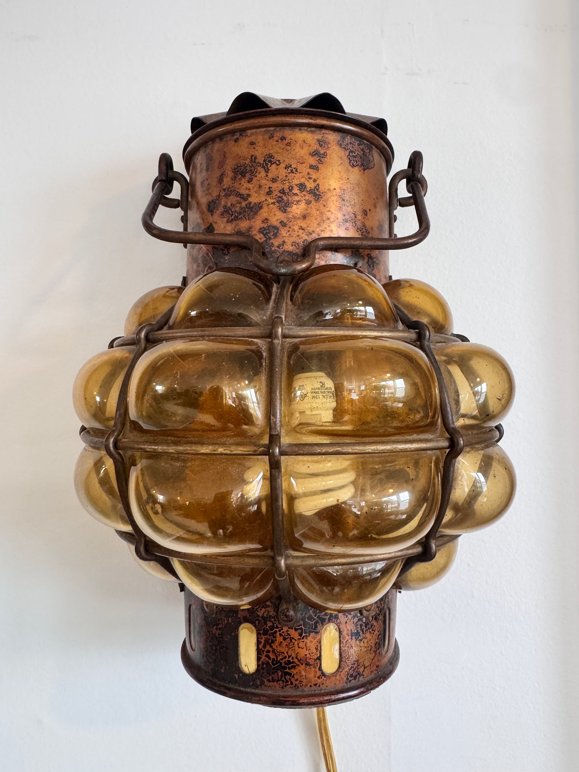 VTG Wall Mount Lamp