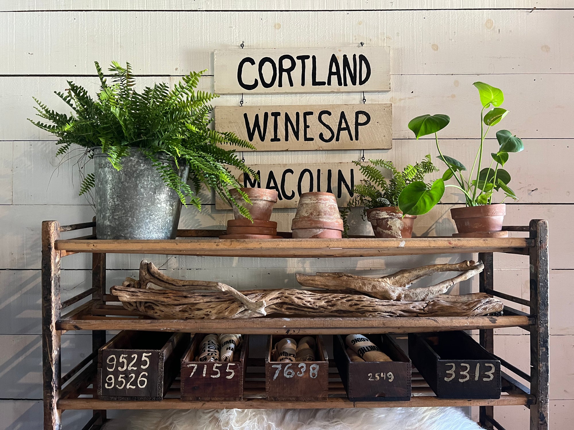 Primitive Shoe Cobblers Rack – Beautiful Patina