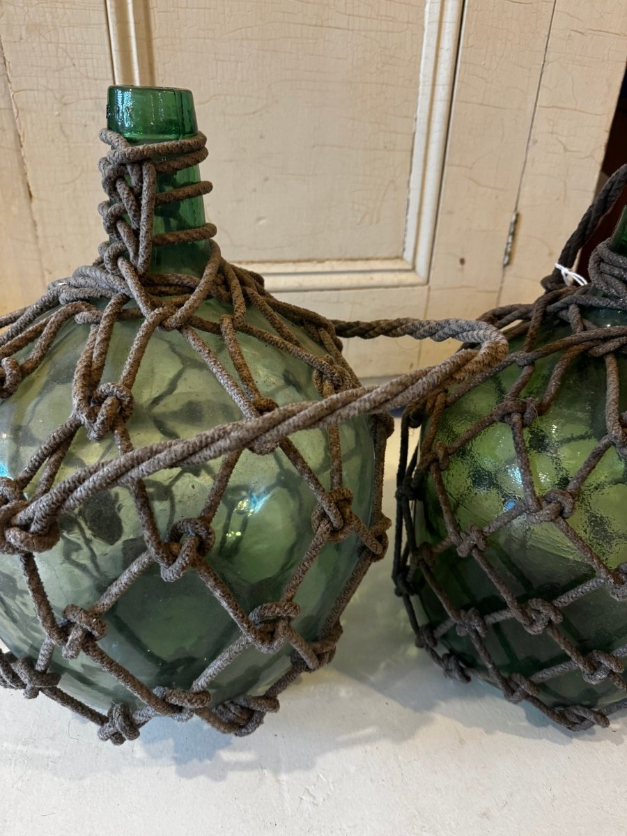 Antique Glass Bottle Rope Knots - Diamonds & Rust