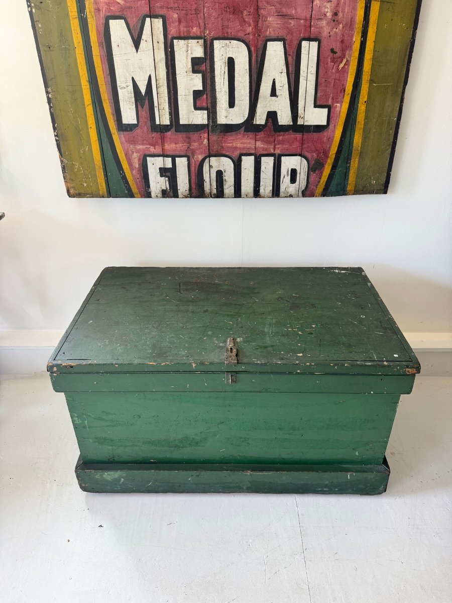 Antique Wood Blanket Chest - Green - Diamonds & Rust