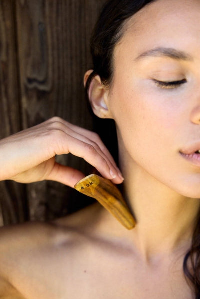 A.OK The Bird Body Gua Sha - Diamonds & Rust