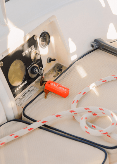 BOAT KEYS Floating Keychain - Diamonds & Rust