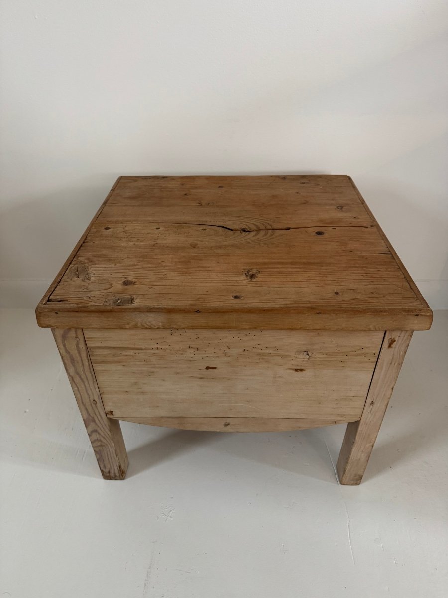 English Pine Coffee Table Chest - Diamonds & Rust