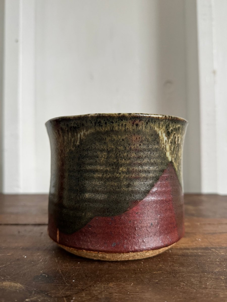 Hadmade Ceramic Vase - Red + Black - Diamonds & Rust