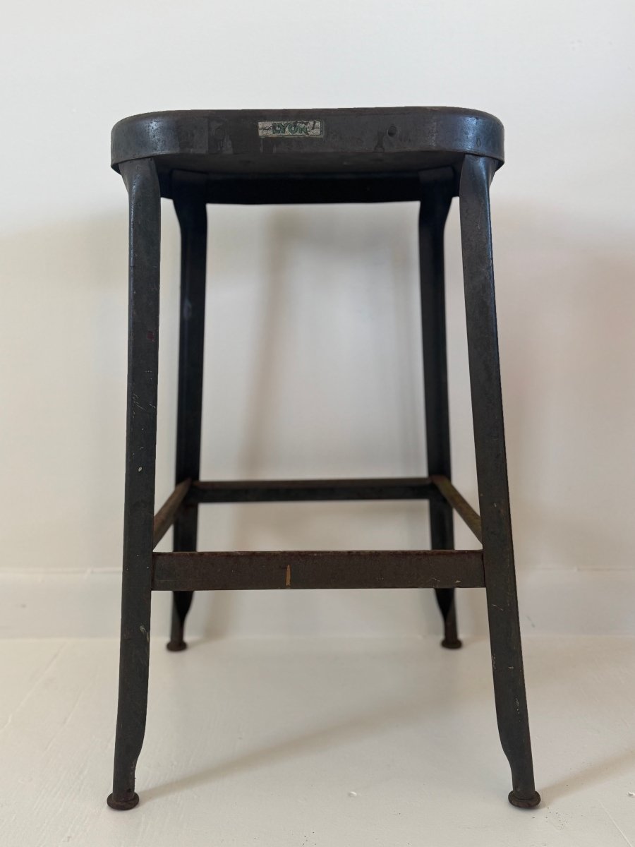 LYON Vintage Industrial Stool - Metal Distressed - Diamonds & Rust