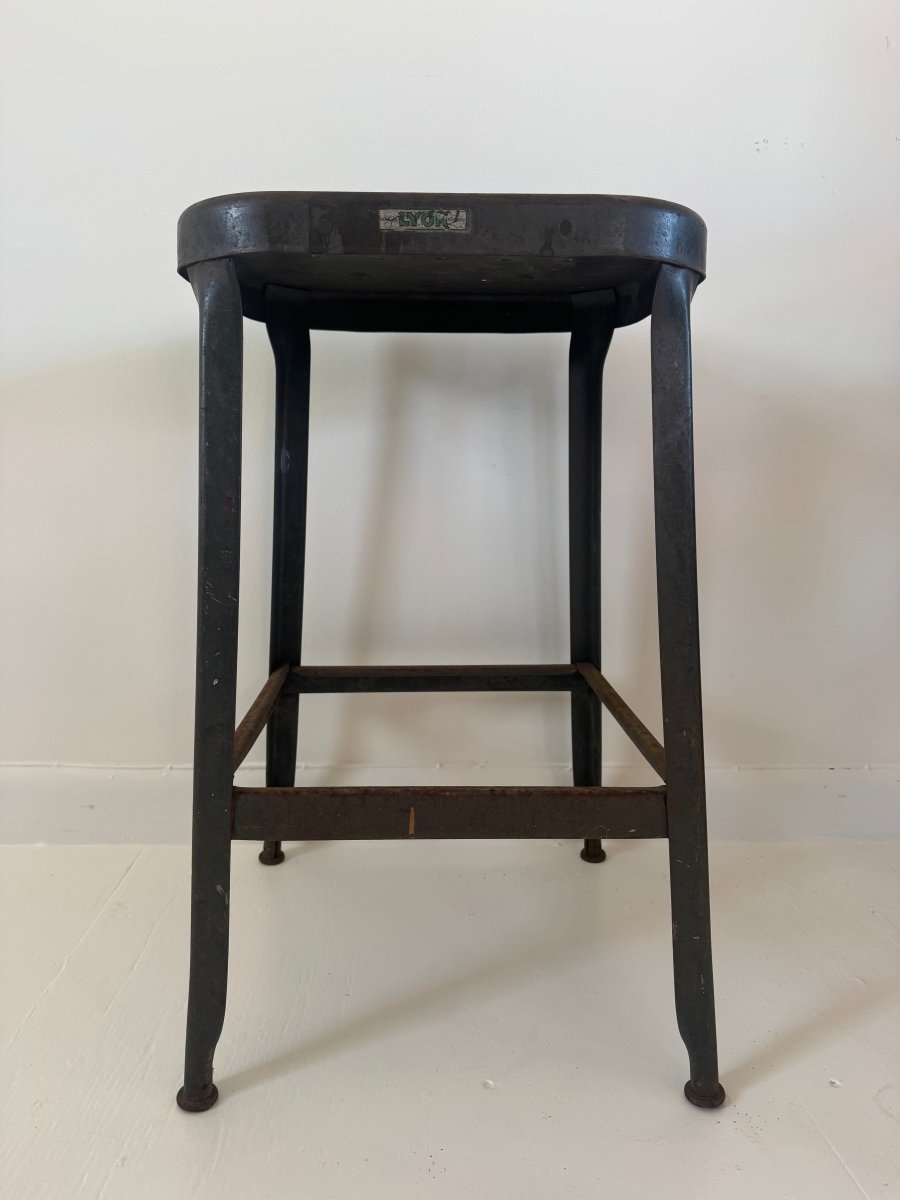 LYON Vintage Industrial Stool - Metal Distressed - Diamonds & Rust